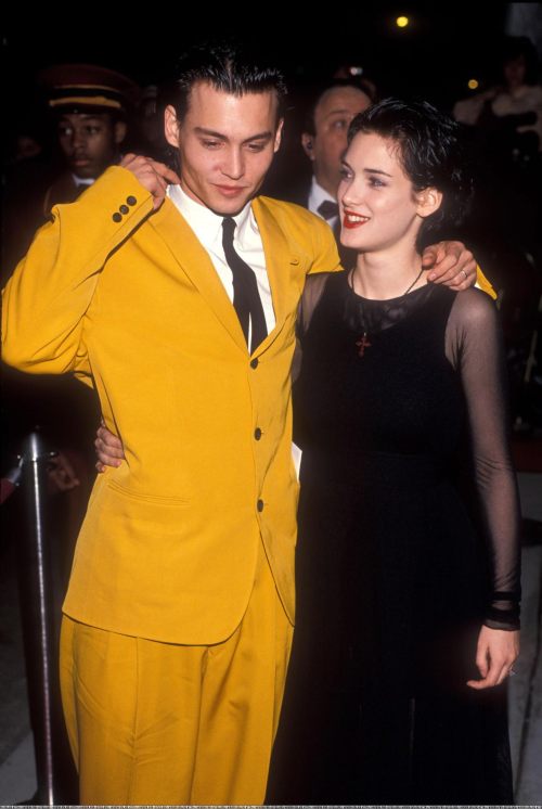 15 Gothic Red Carpet Looks
