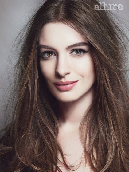 Anne Hathaway Catwoman