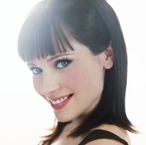 Celebrity Fringes