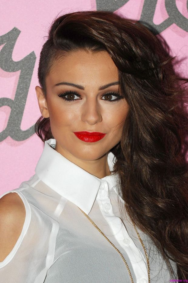 Cher Lloyd - Is the Swagger Back?