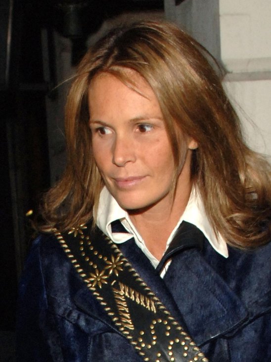 Elle Macpherson - The Body