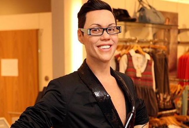 Androgynous Men Who Look Like Women