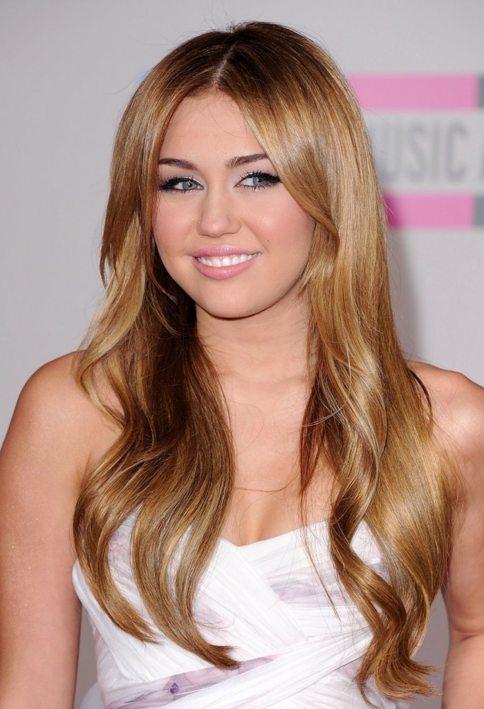 Miley Cyrus Hairstyles