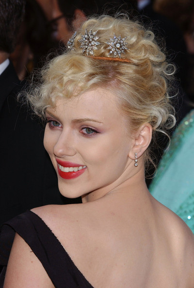 Scarlett Johansson Hair
