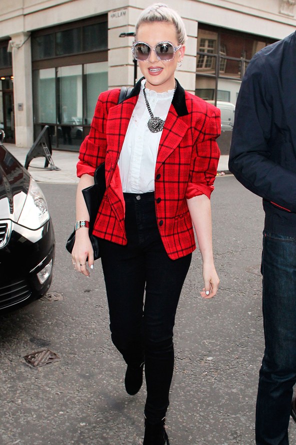 This Week's Best Dressed, Taylor Swift, Karlie Kloss and More