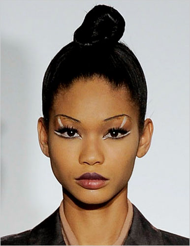 Top 15 Top Knot Hairstyles