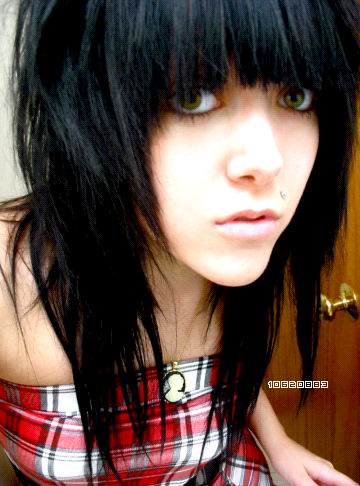 Emo hair style