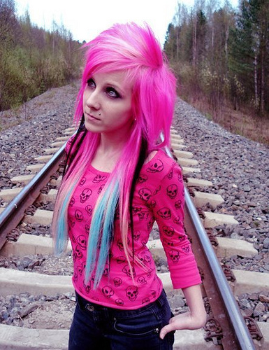 Emo hair style