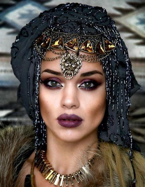 Evolution of makeup