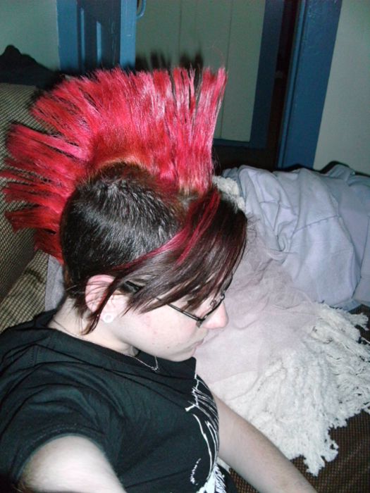 girl punk hairstyle pictures